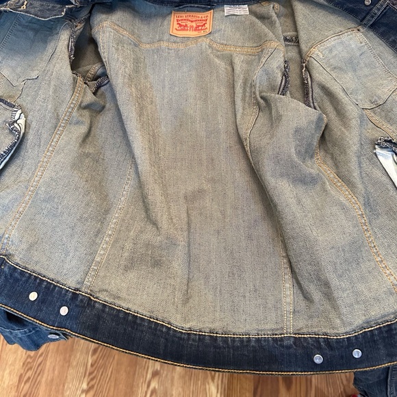 Levi's Dark Blue Denim Jacket - Picture 4 of 5